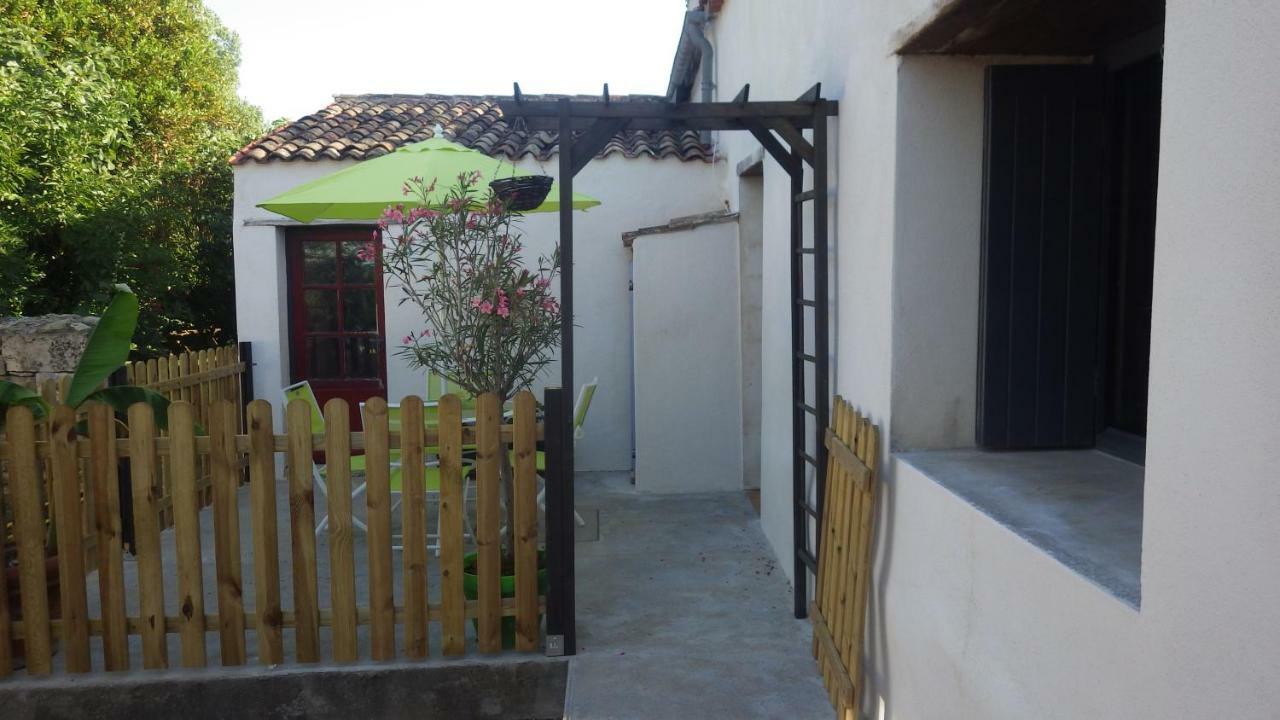 La Ferme De Fossillon Villa Маронс Екстериор снимка